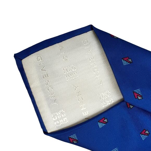 Vintage Givenchy Men's Blue Patterned Silk Neck Tie - Imported from Italy - Picture 5 of 13